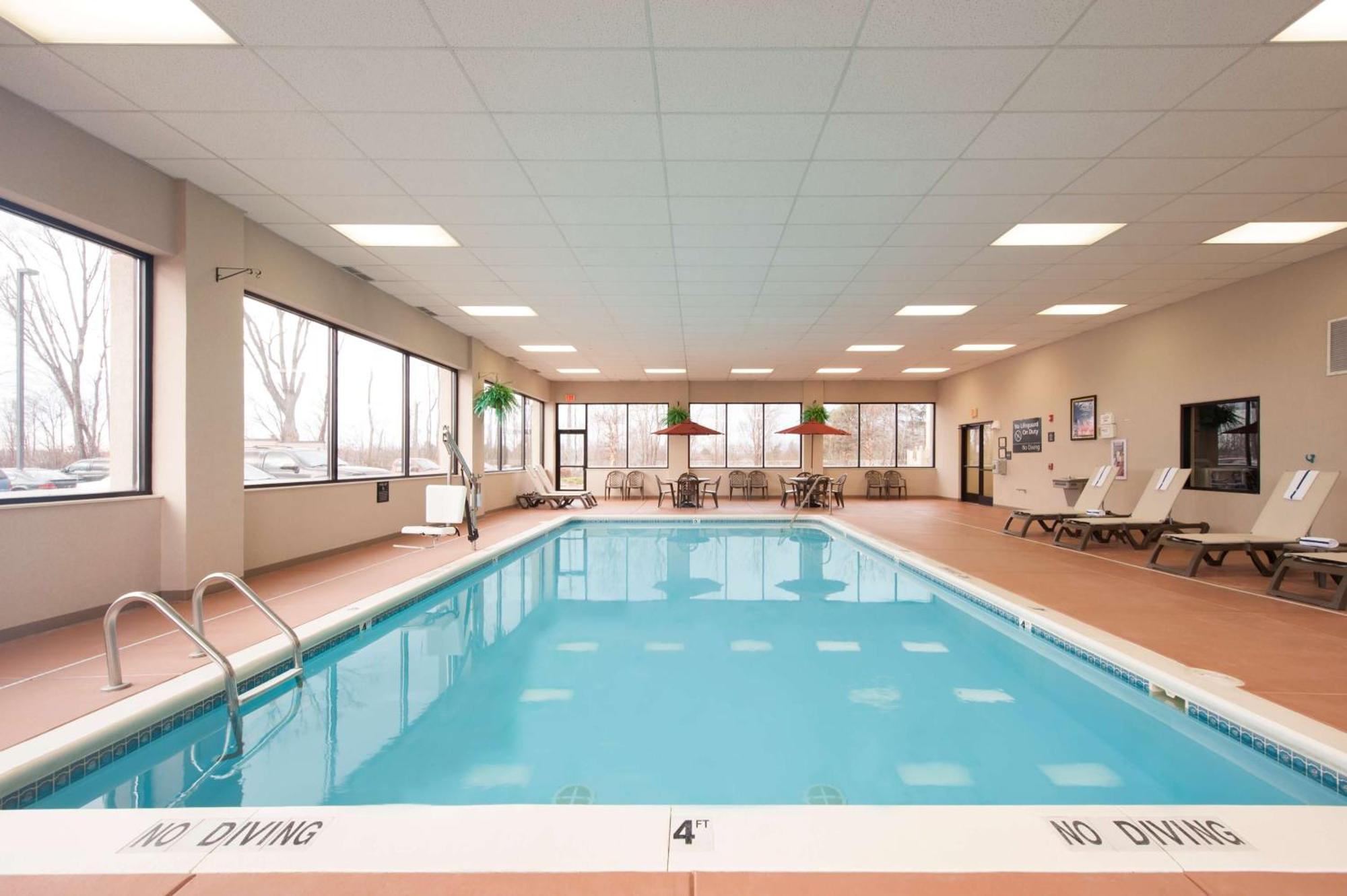 Hampton Inn Muskegon Muskegon Heights Екстер'єр фото
