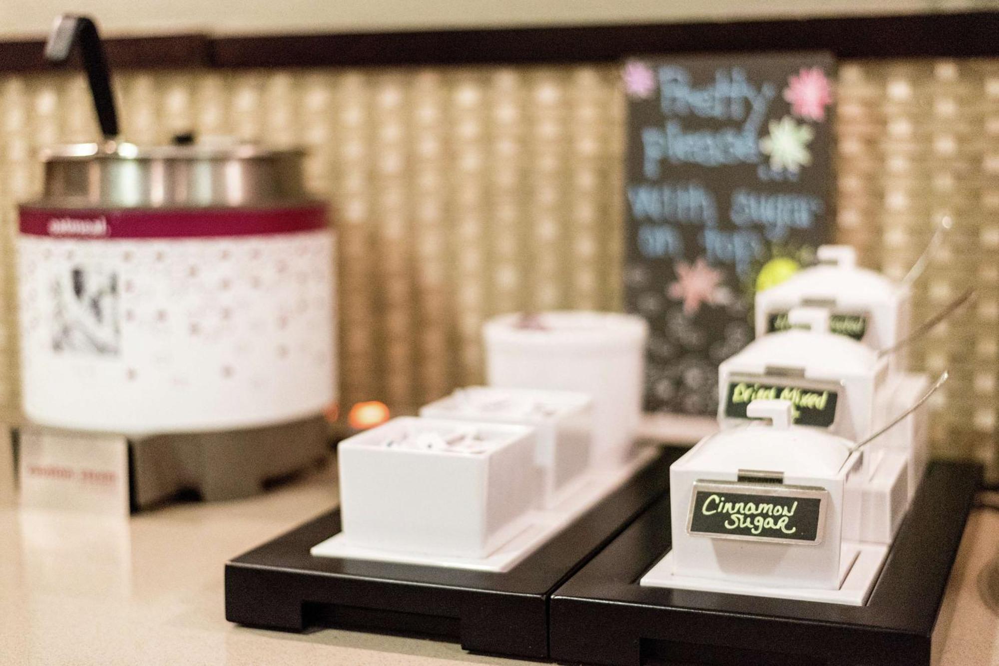 Hampton Inn Muskegon Muskegon Heights Екстер'єр фото