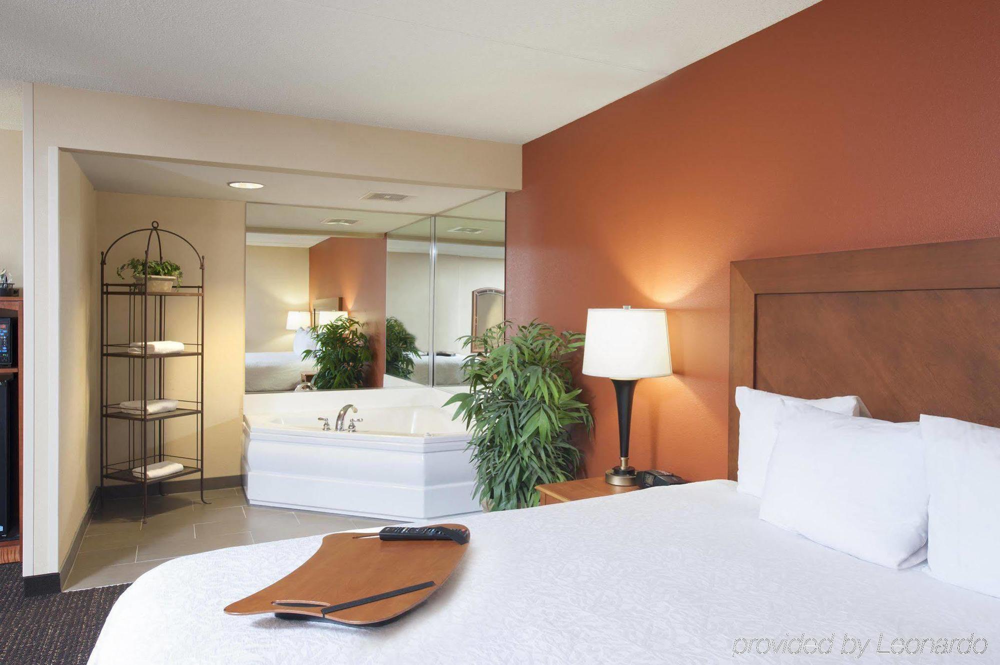 Hampton Inn Muskegon Muskegon Heights Екстер'єр фото